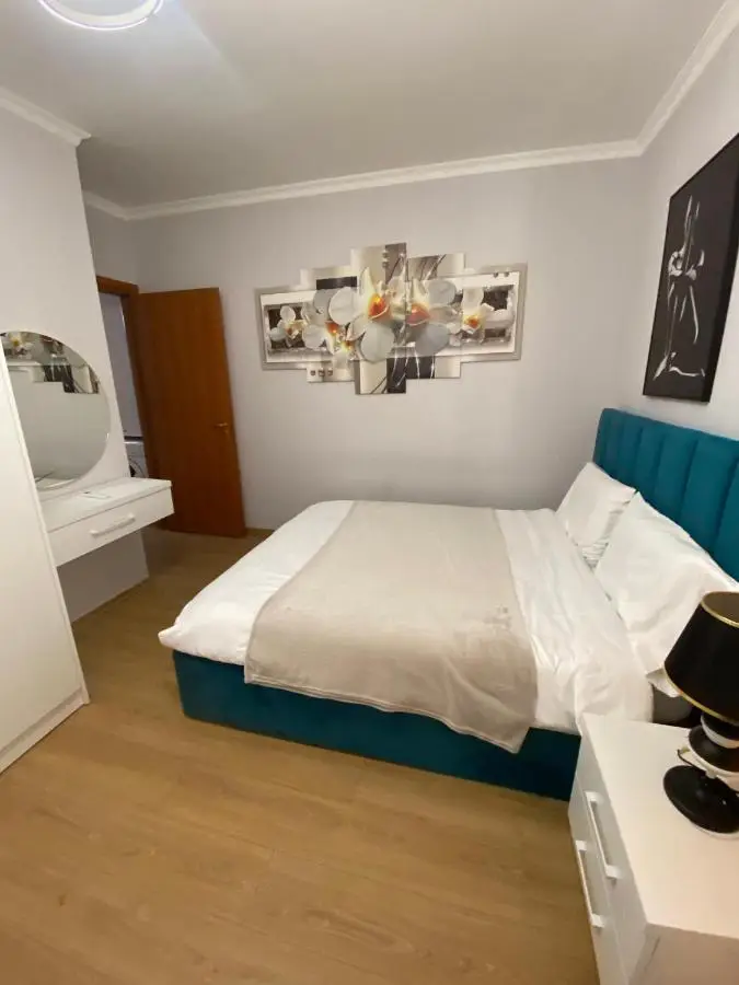 Signature apartment 11