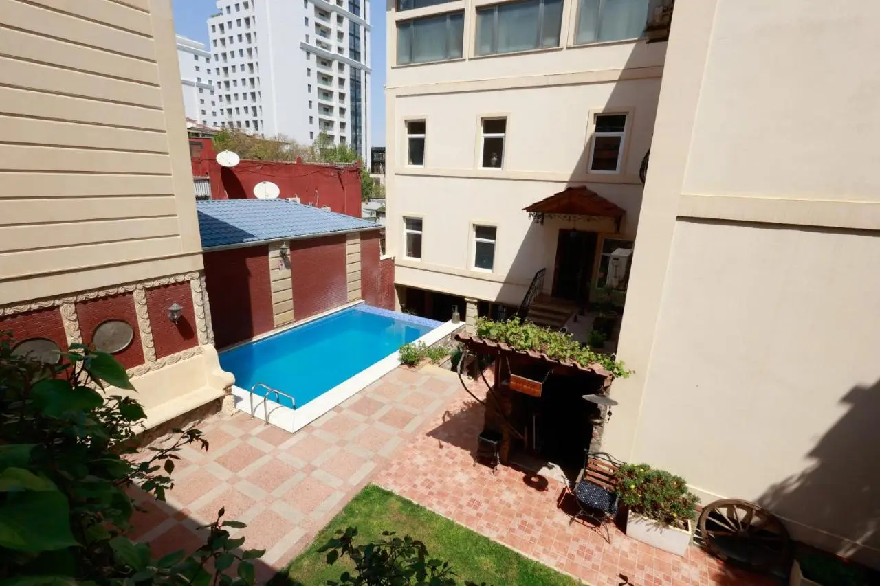 East Legend Hotel