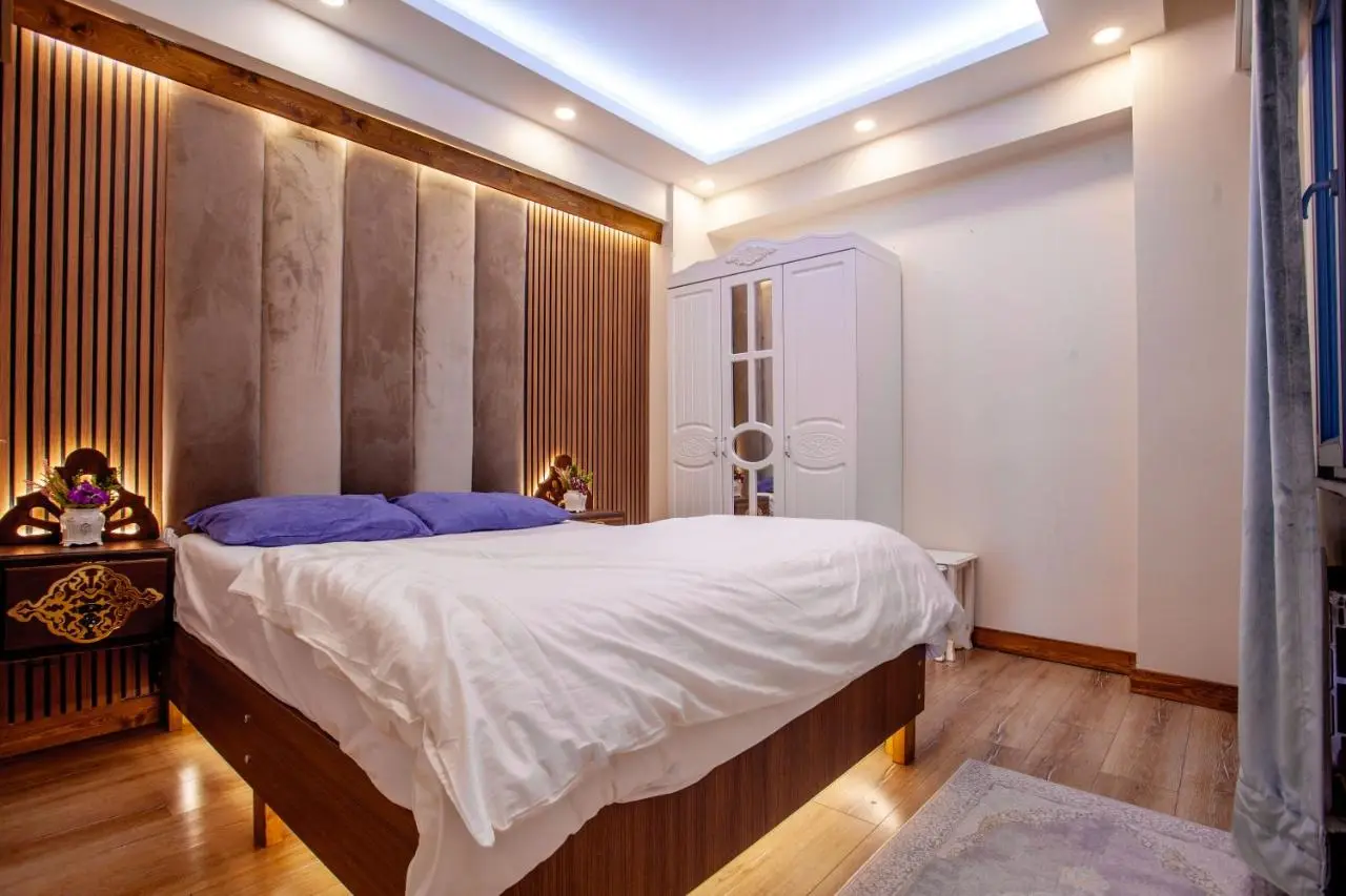 Mutlu flat