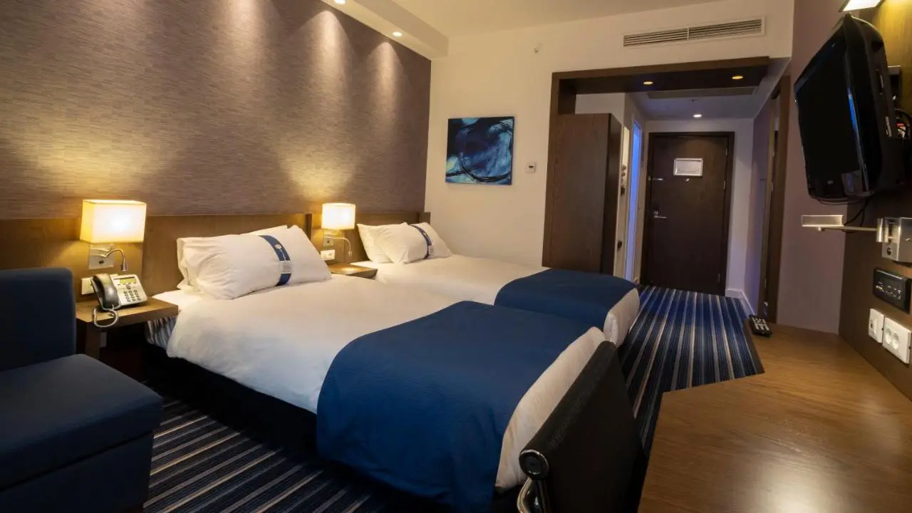 FEZ INN Hotel