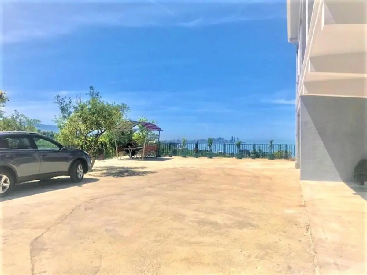 15 Kviparosi Guest House