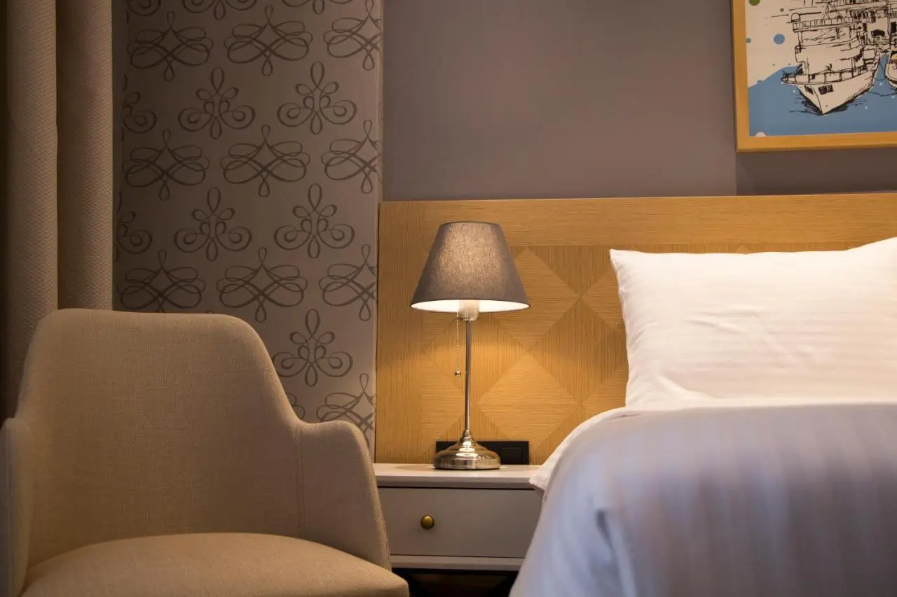 Four-G Hotel