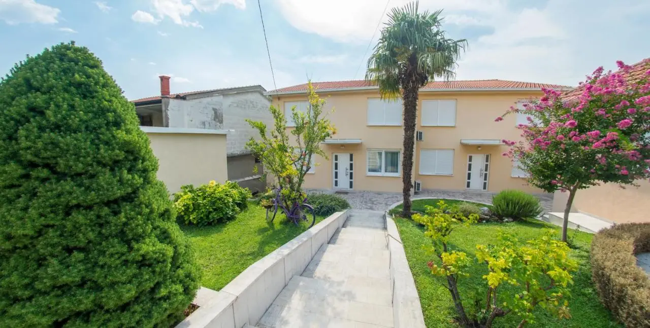 Guest House Agava