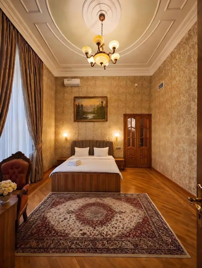 Versailles Boutigue Hotel - Baku, Nizami Street
