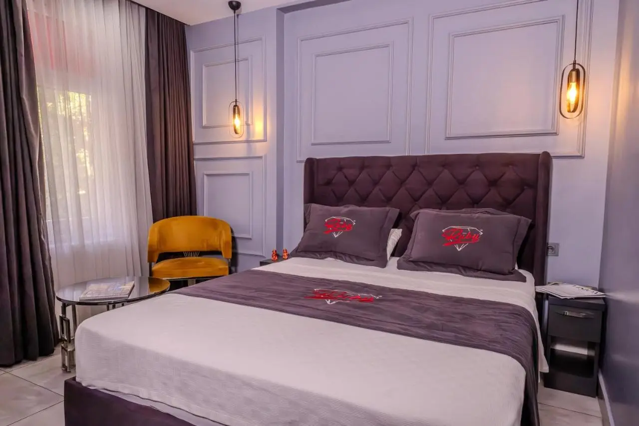Ruby Hotel