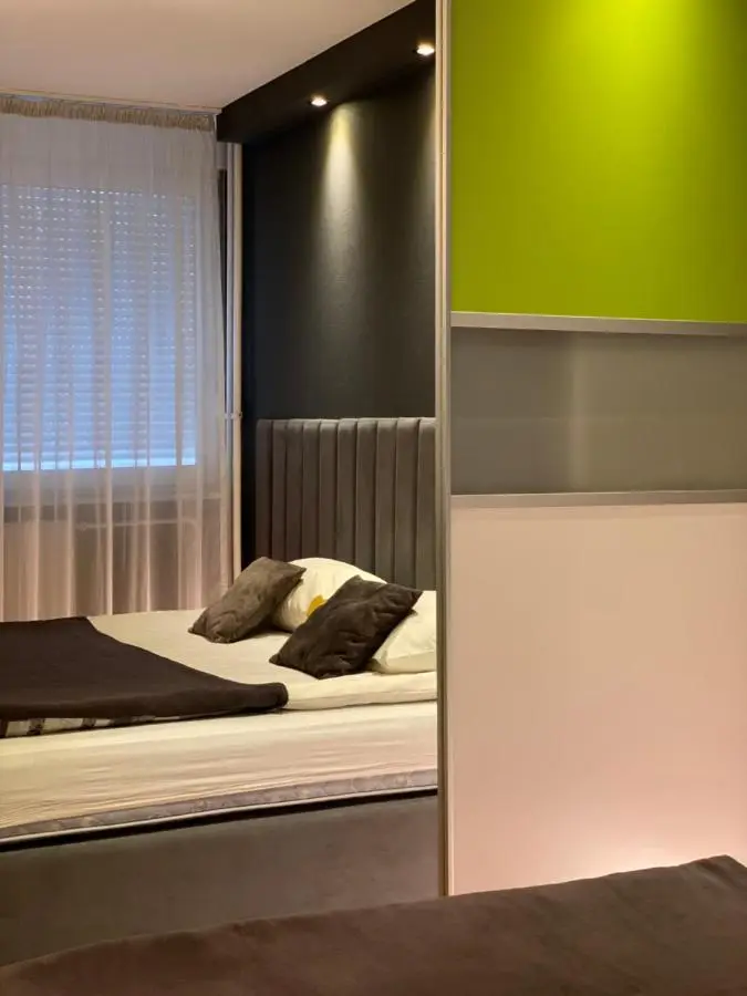 Apartment 8