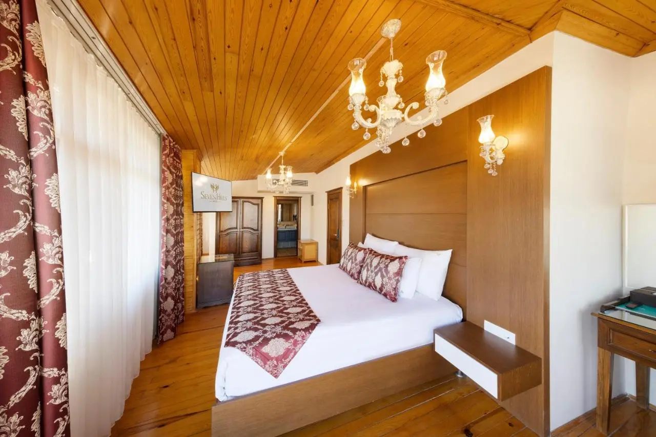 Seven Hills Boutique Hotel