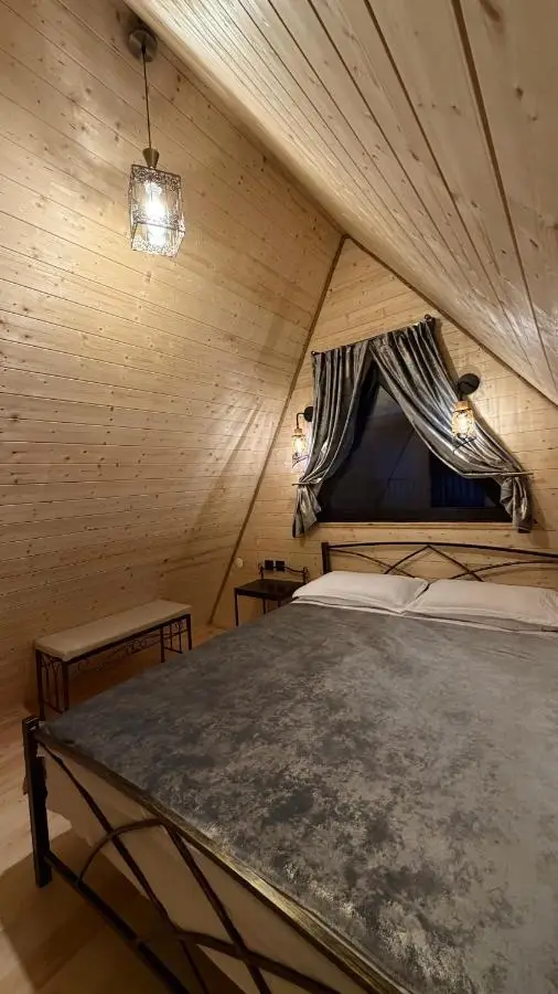 Golden Star Cottage