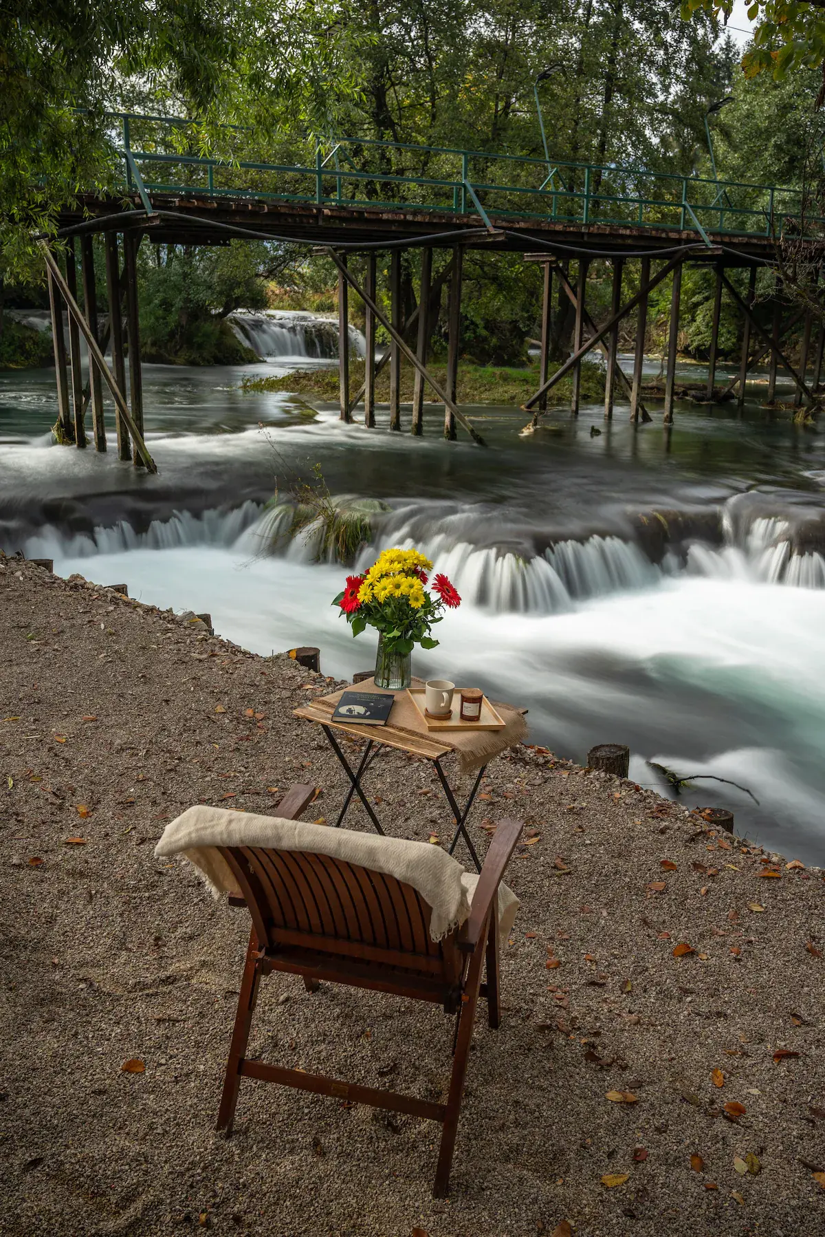 Beautiful accommodation located on the waterfall of the Una River