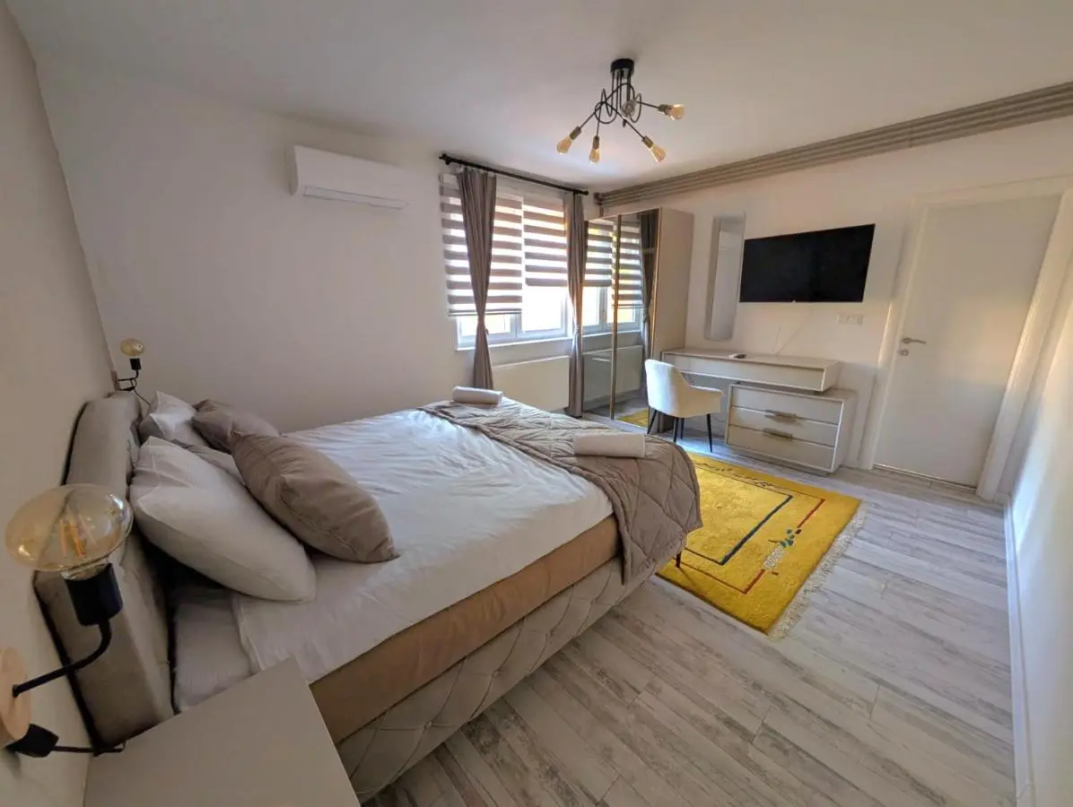 Villa Saraj with Swimming Pool & Jacuzzi near Sarajevo