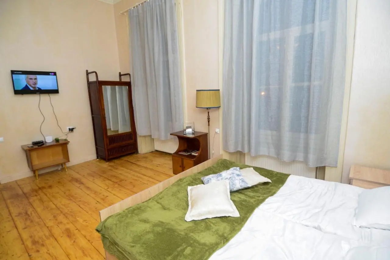 Solo Room Apartment