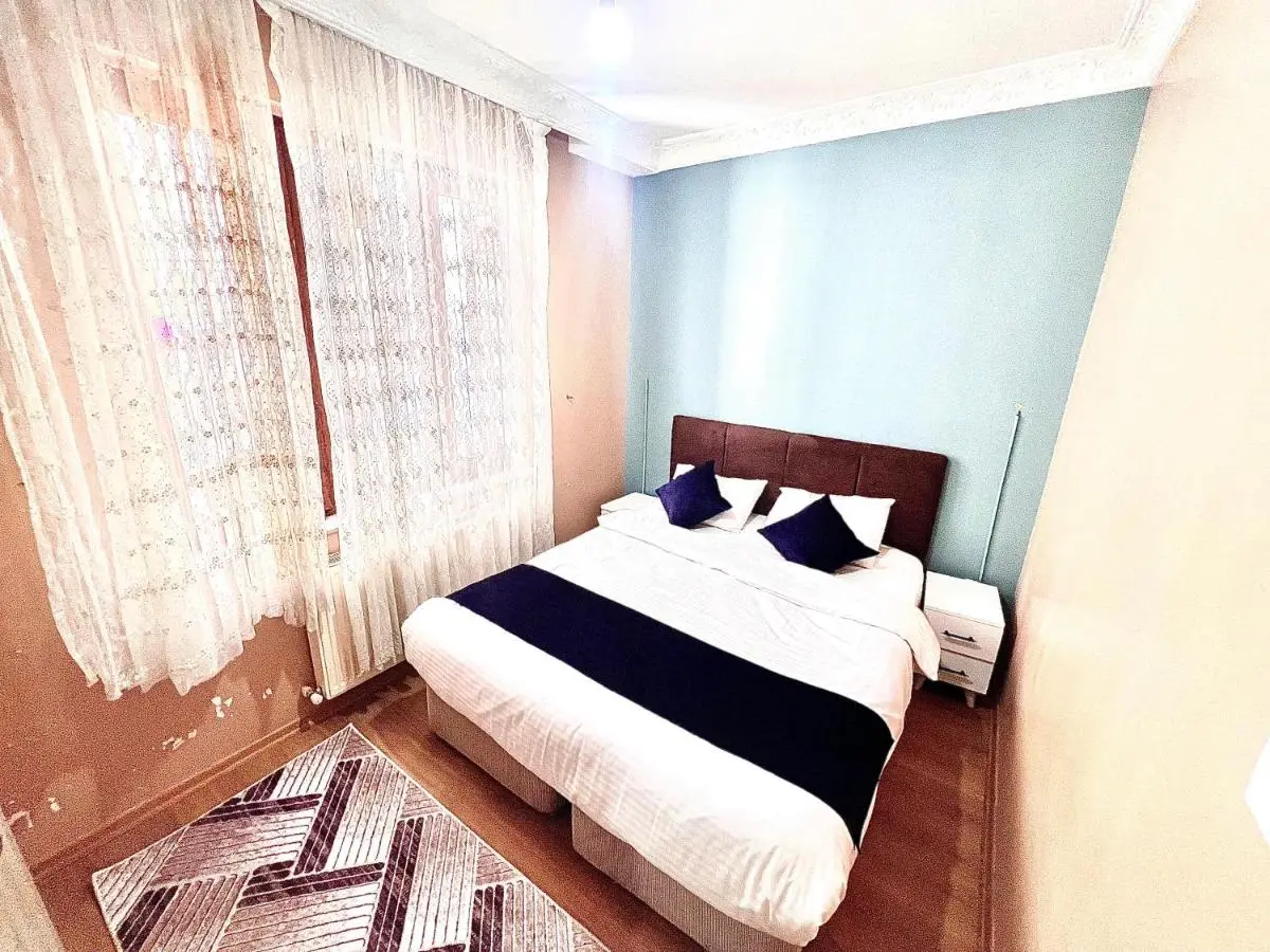 Taksim White House Hotel