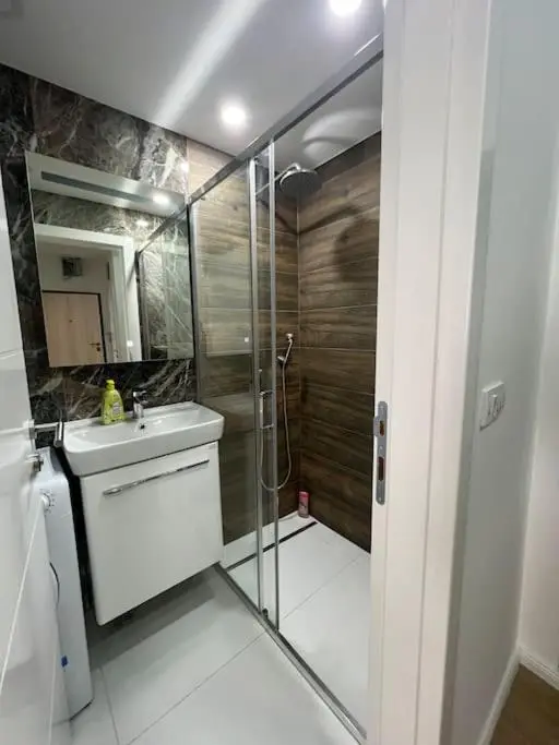 LaaN Apartment