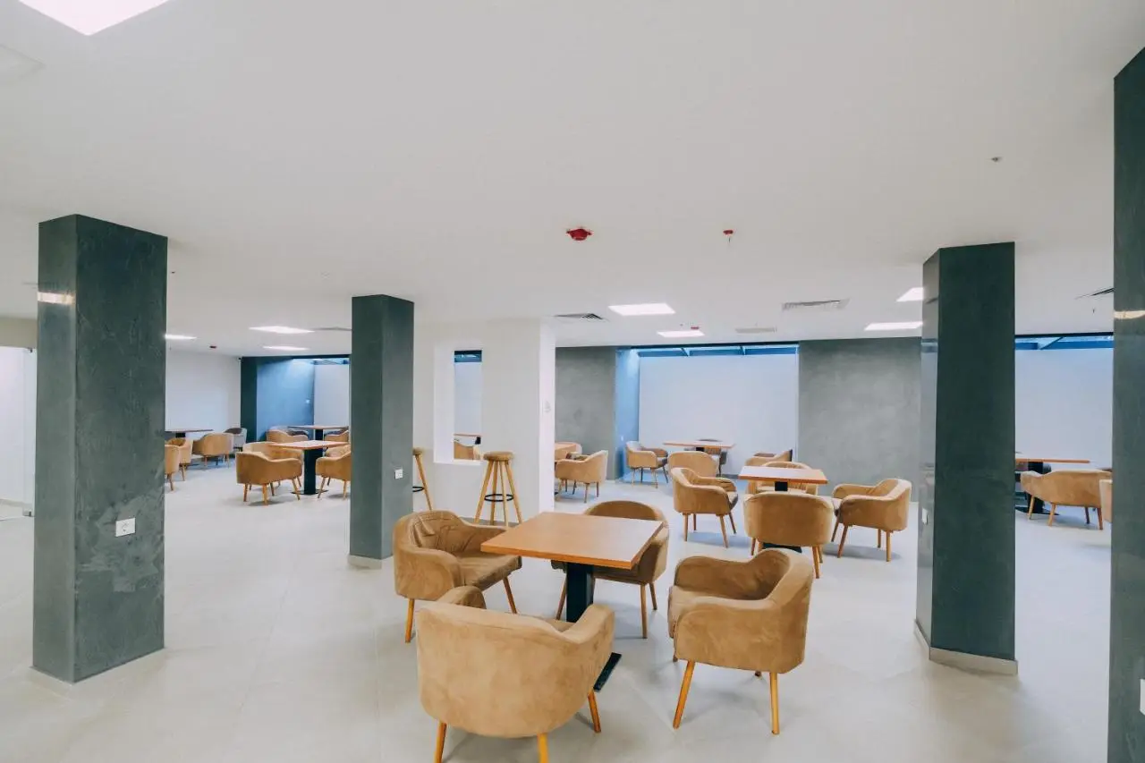 Hotel Doesi