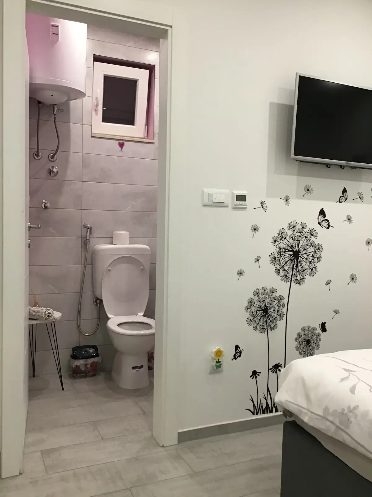 Maida's Place 2 (free secure gated parking)