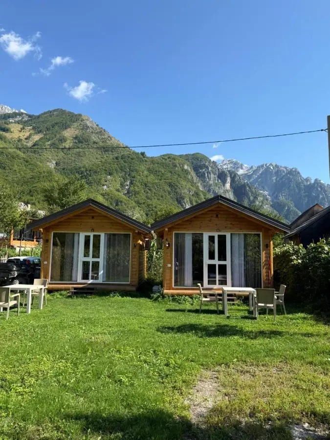 Thethi Mountain Villas