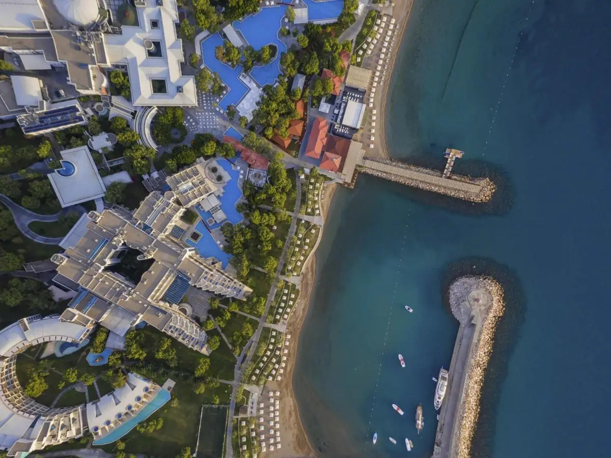 Rixos Sungate - The Land of Legends Access