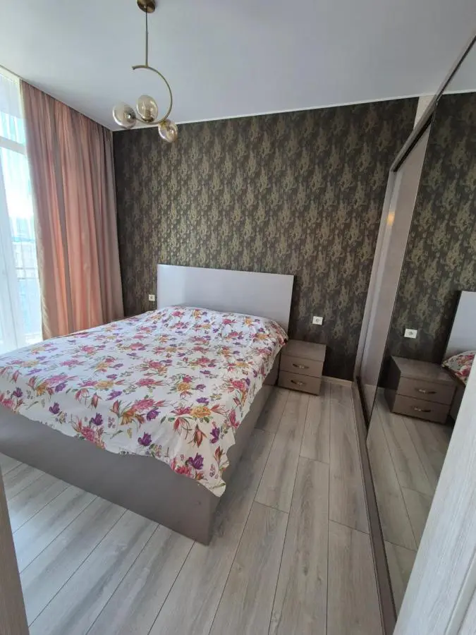 50 meters from the Black Sea coast, Malo