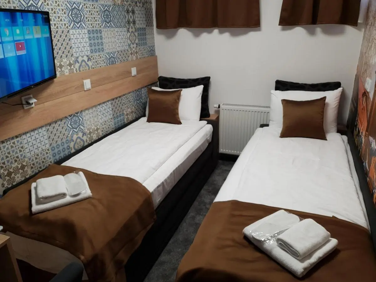 Apart Hotel Family