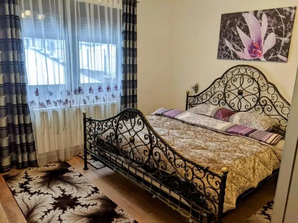 Apartmani Hrastik 1