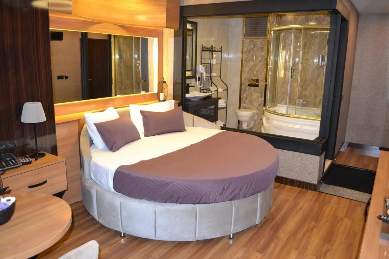 Gumus Palace Suites