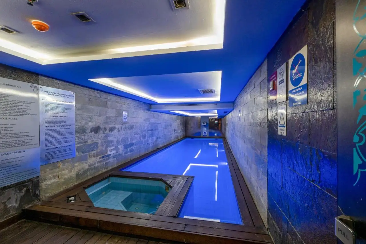 Pera Tulip Hotel & SPA