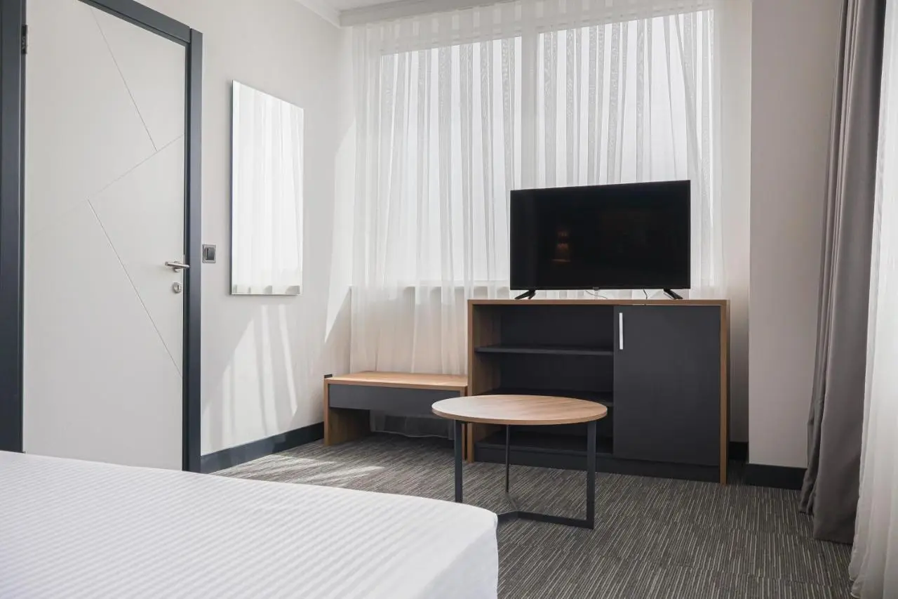 Home Plus Hotel