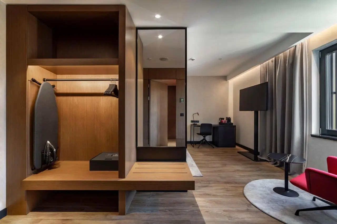 Radisson RED Tbilisi
