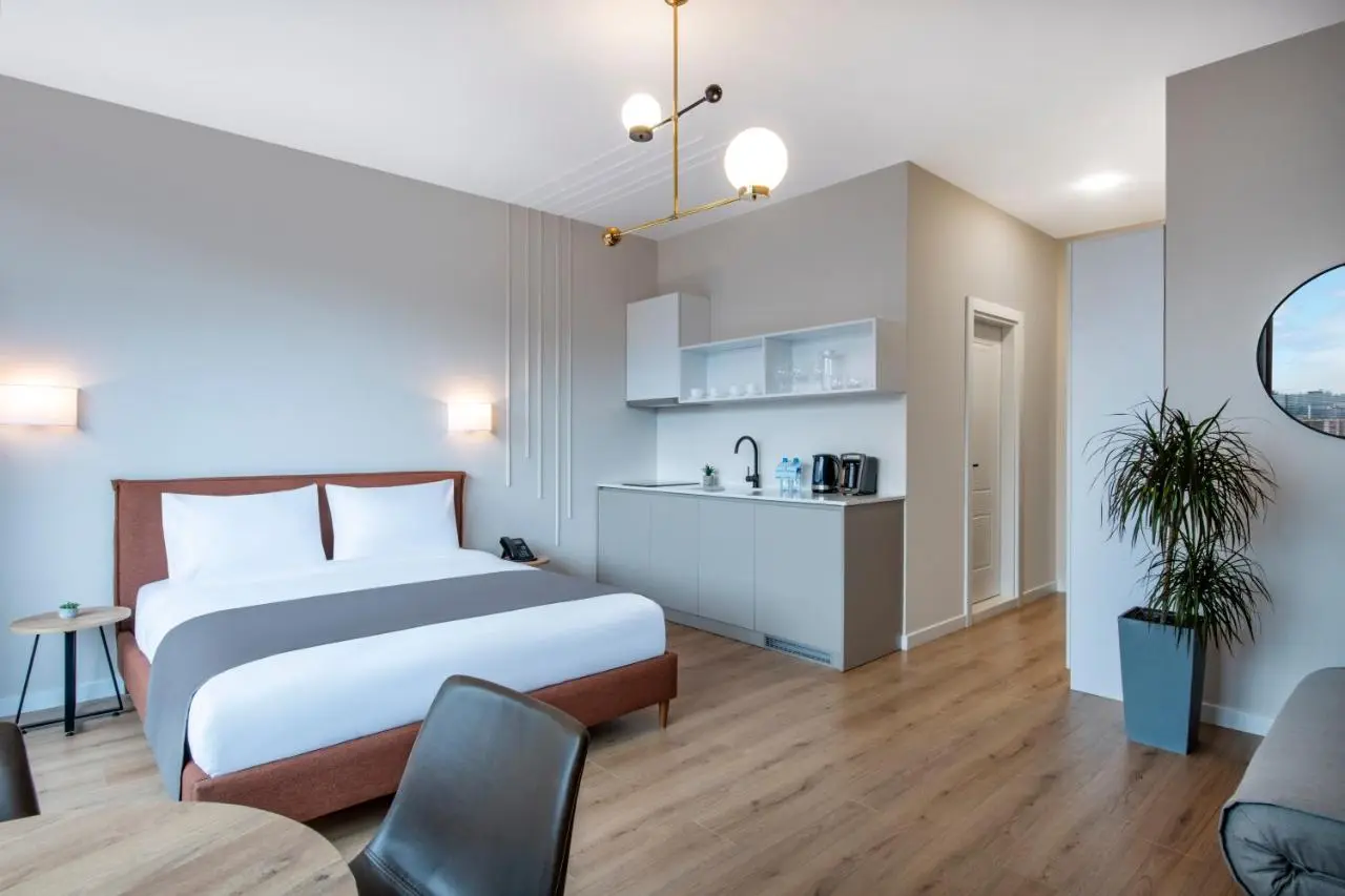 STEPS Batumi Hotel & Suites