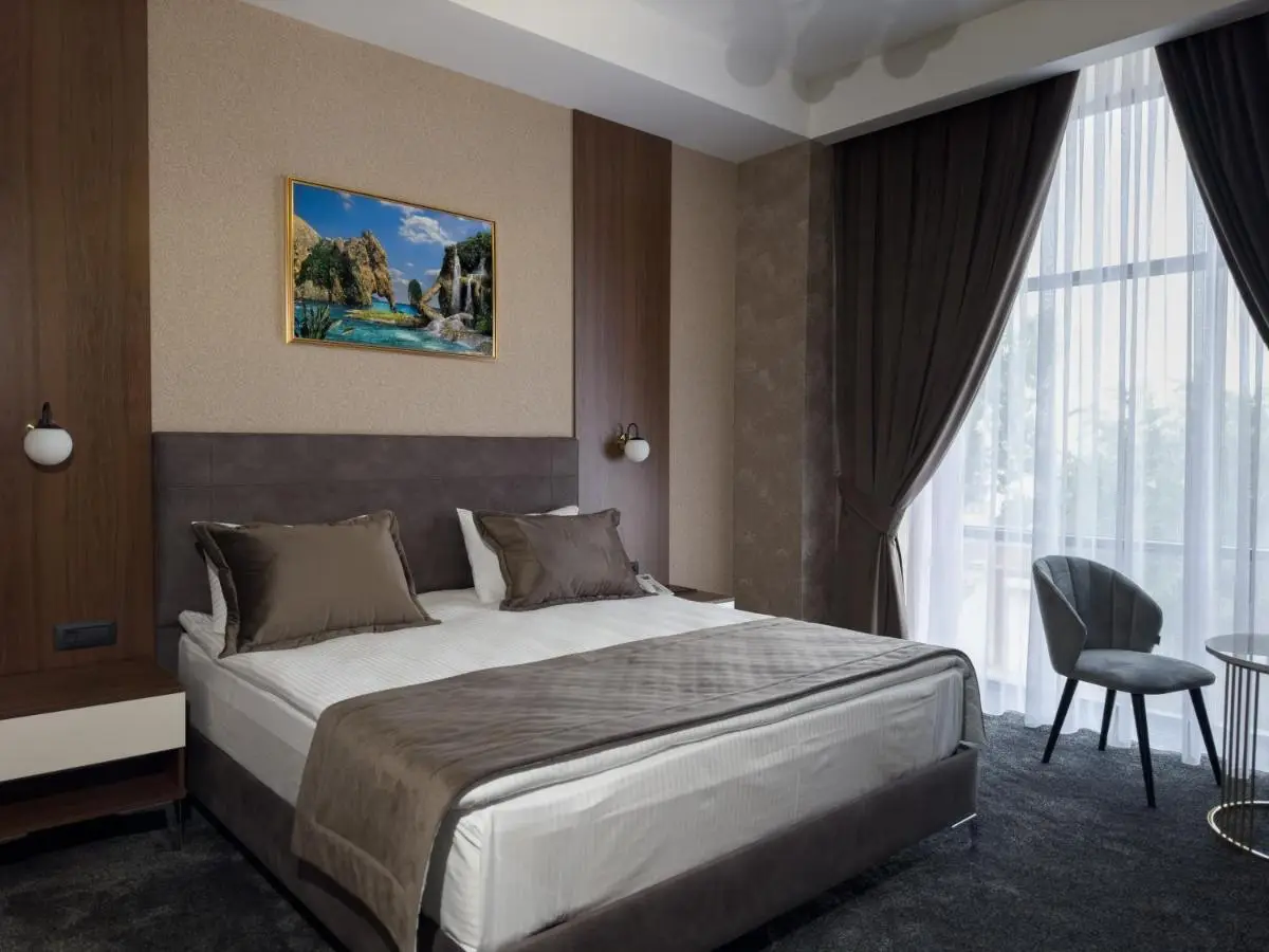 Leon Hotel Spa Ganja