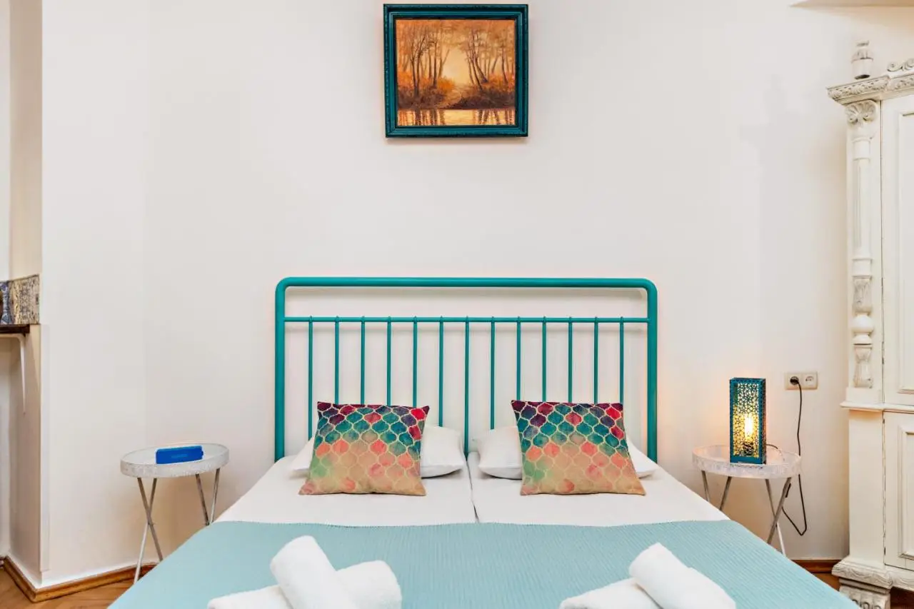 ★ Blue Door Rhapsody ★ - Special Stay In Old Town!