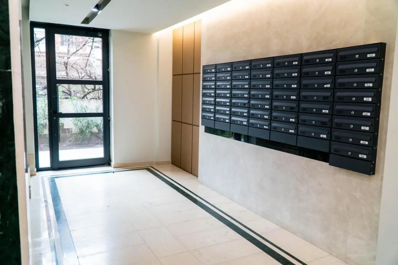 Signature apartment 5