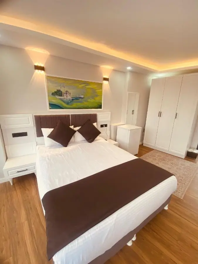 Hodegon Suite Hotel