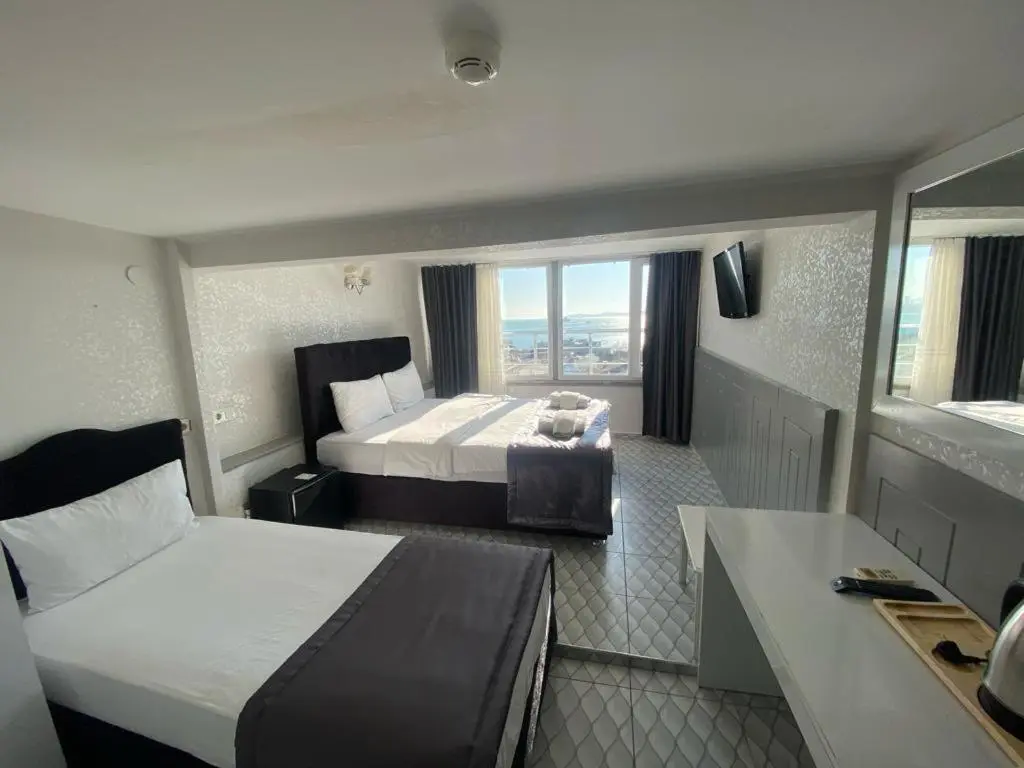 Timex Suites
