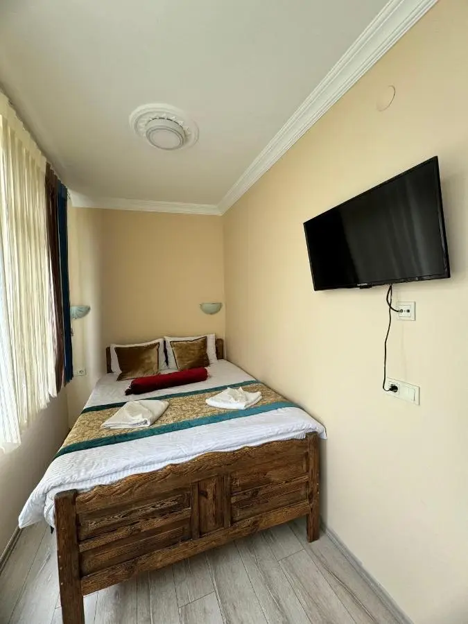Happy Suite Boutique Hotel