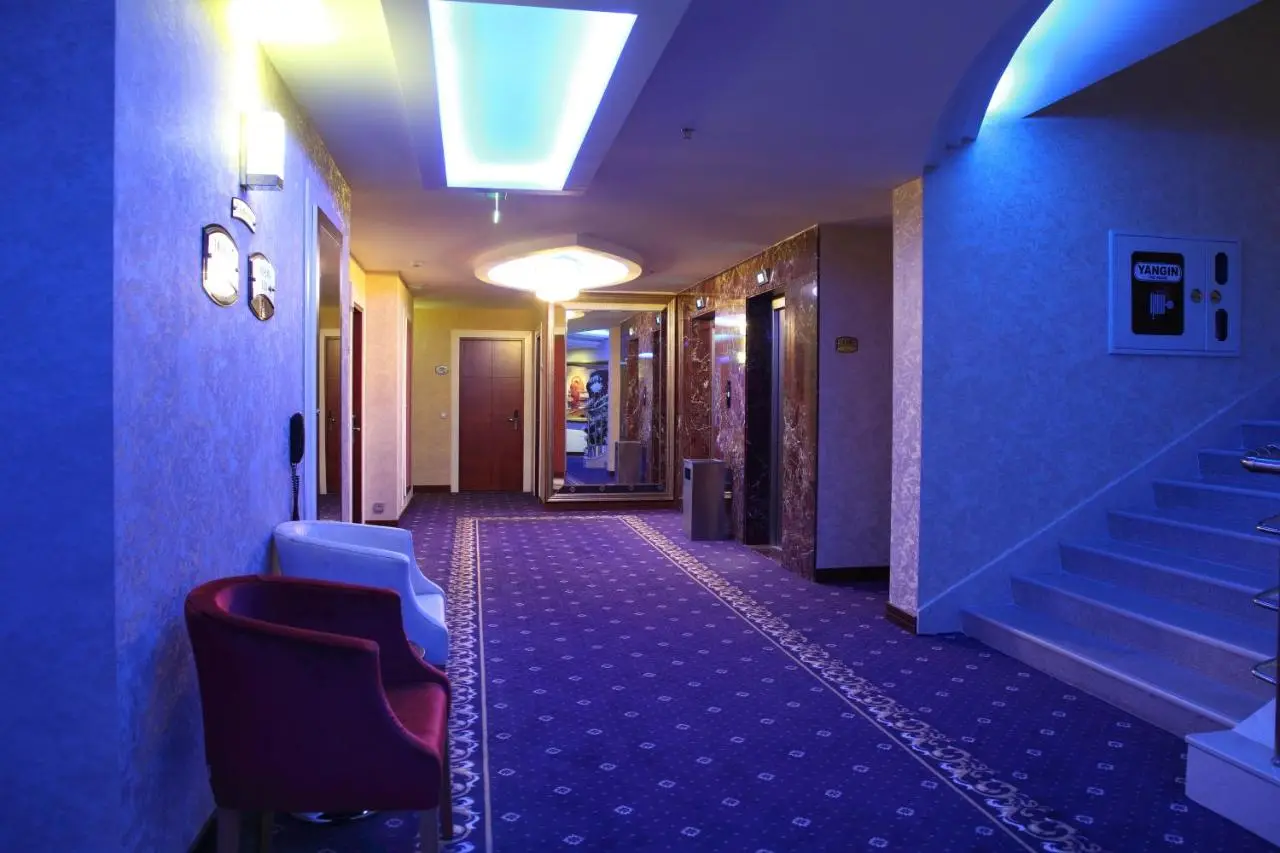 Hotel Senbayrak City