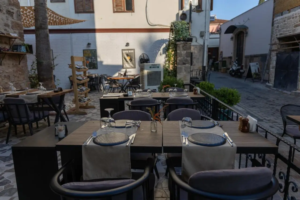 Grand Erken Hotel