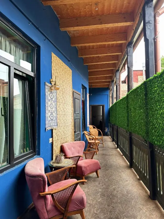 Local Hotel