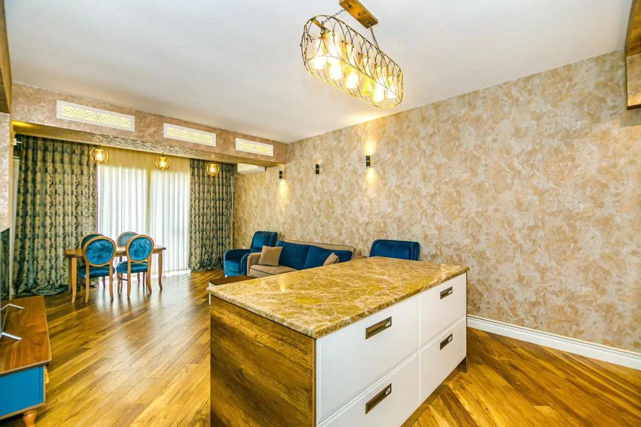 CRYSTAL Luxury Apartment on BAKU