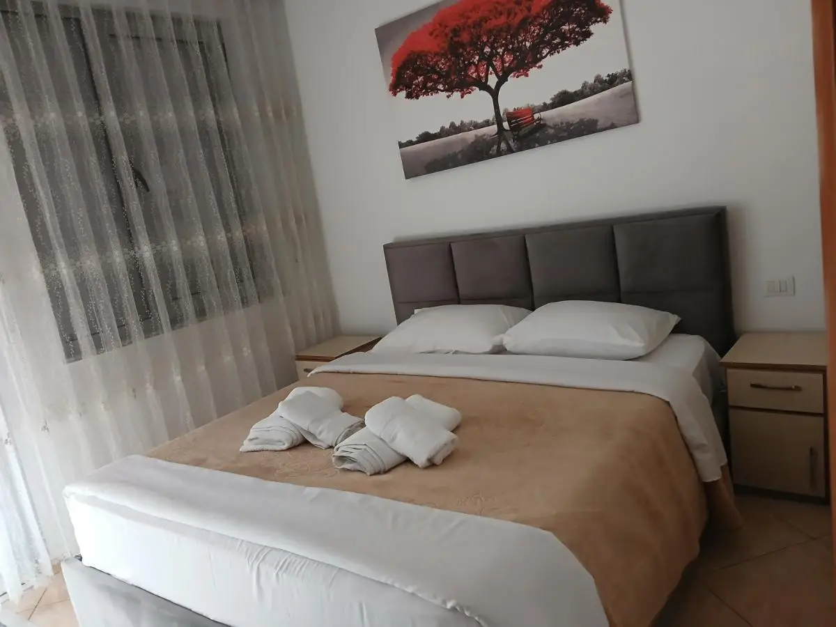 Apartament Astir