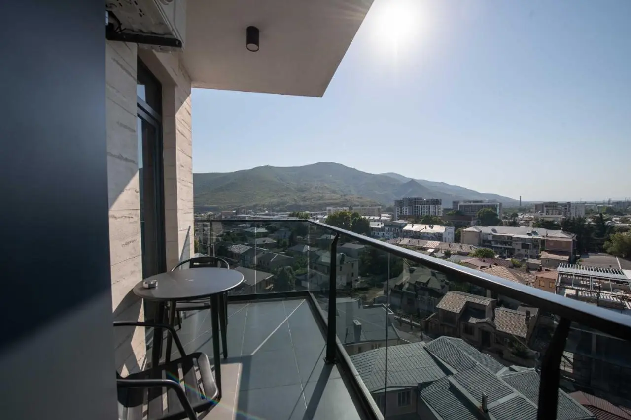 Gori Palace - Modern Apartments in City Centre