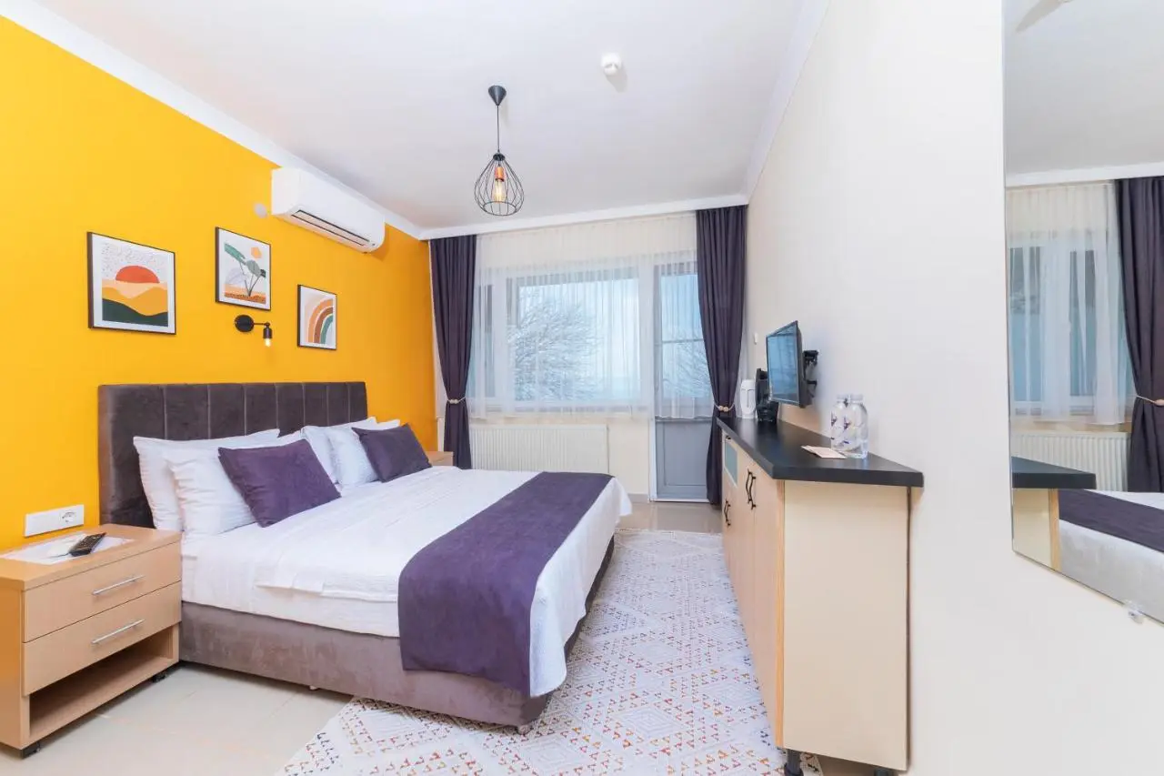 KİRAZ BEACH OTEL
