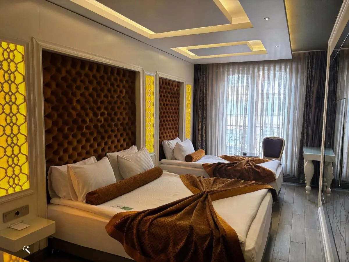 Hotel Zade