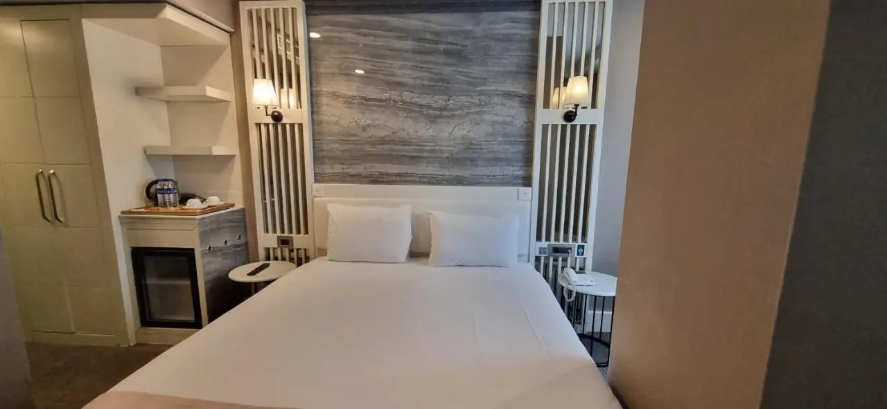 Mia Berre Hotels