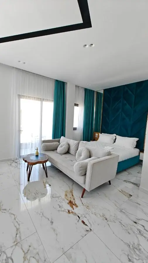 King Hotel Ksamil