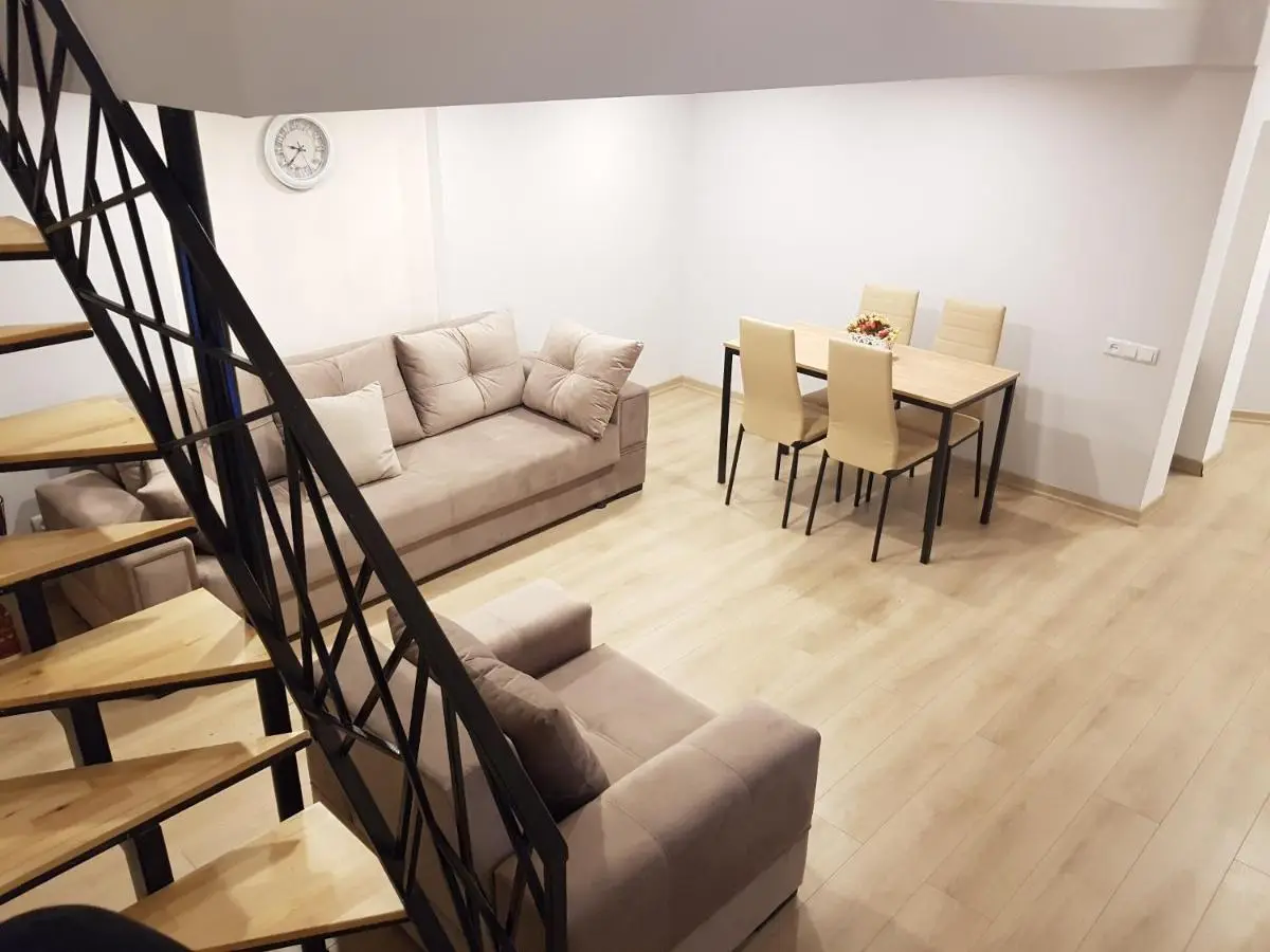 Kita's apartment