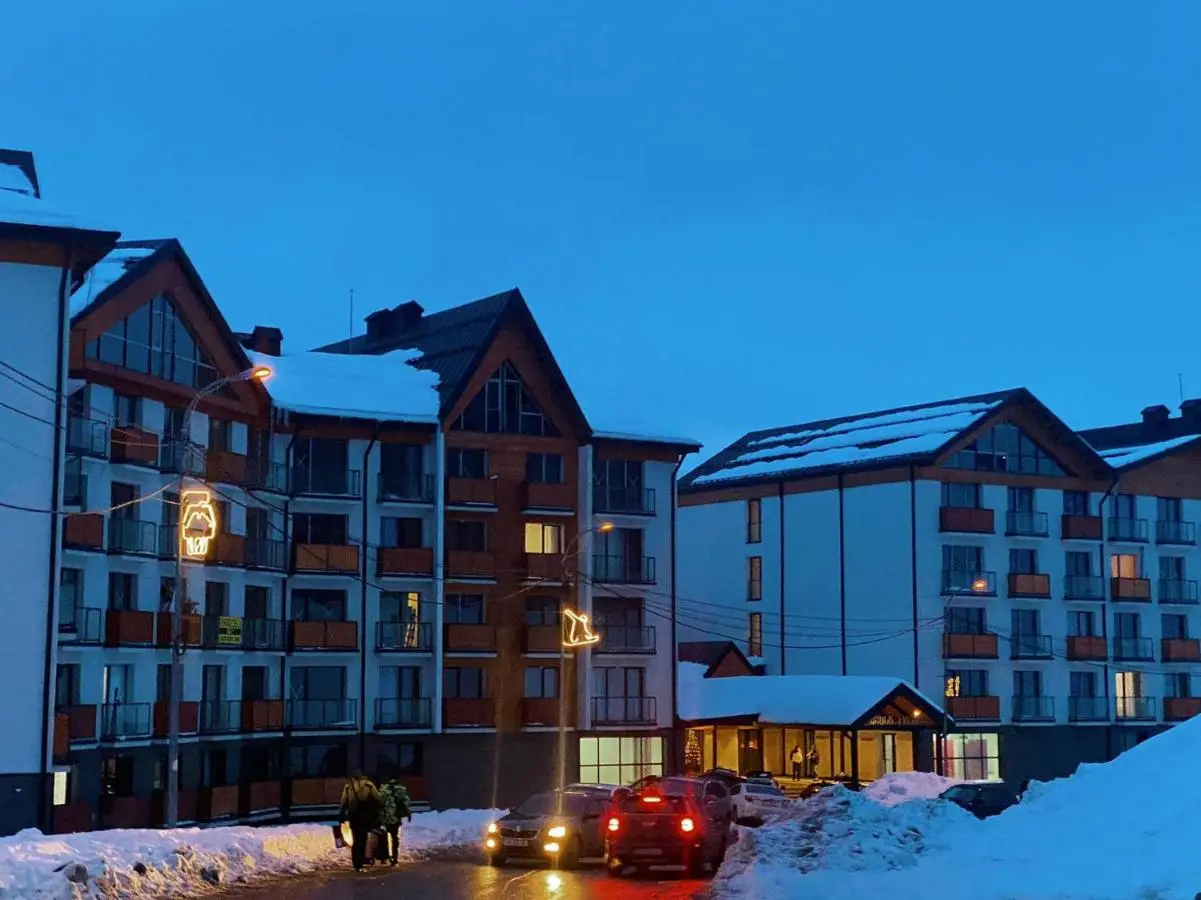 Twins apartment delux 2, new gudauri