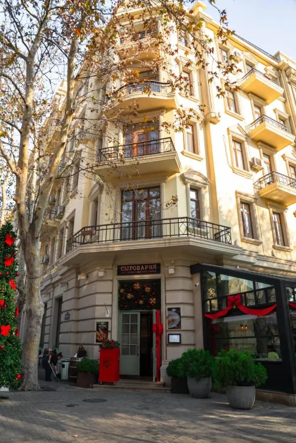 City Center Apartment