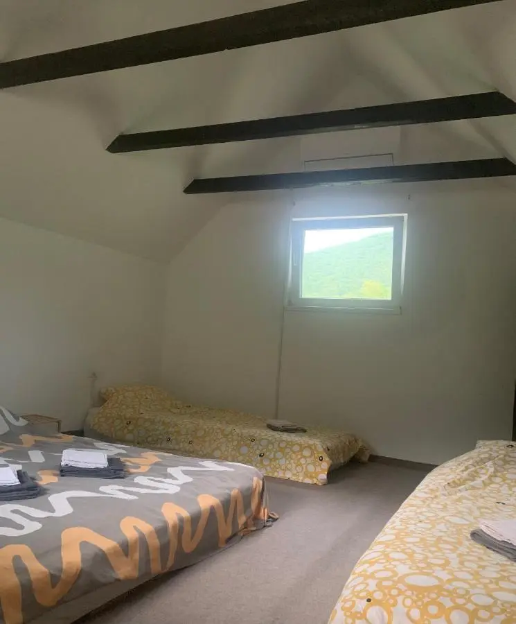 Vikendica Žute dunje Jajce