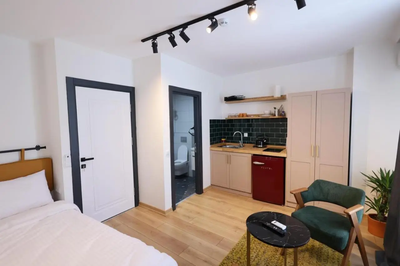 Evra Suites Hotel